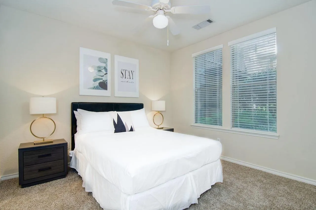 Heart Of Downtown Memphis! Sleeps 6! Apartment 0*, Memphis United States